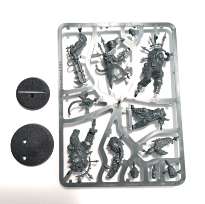 40k Kill Team Blooded Traitor Guard Ogryn and Enforcer Sprue Bits