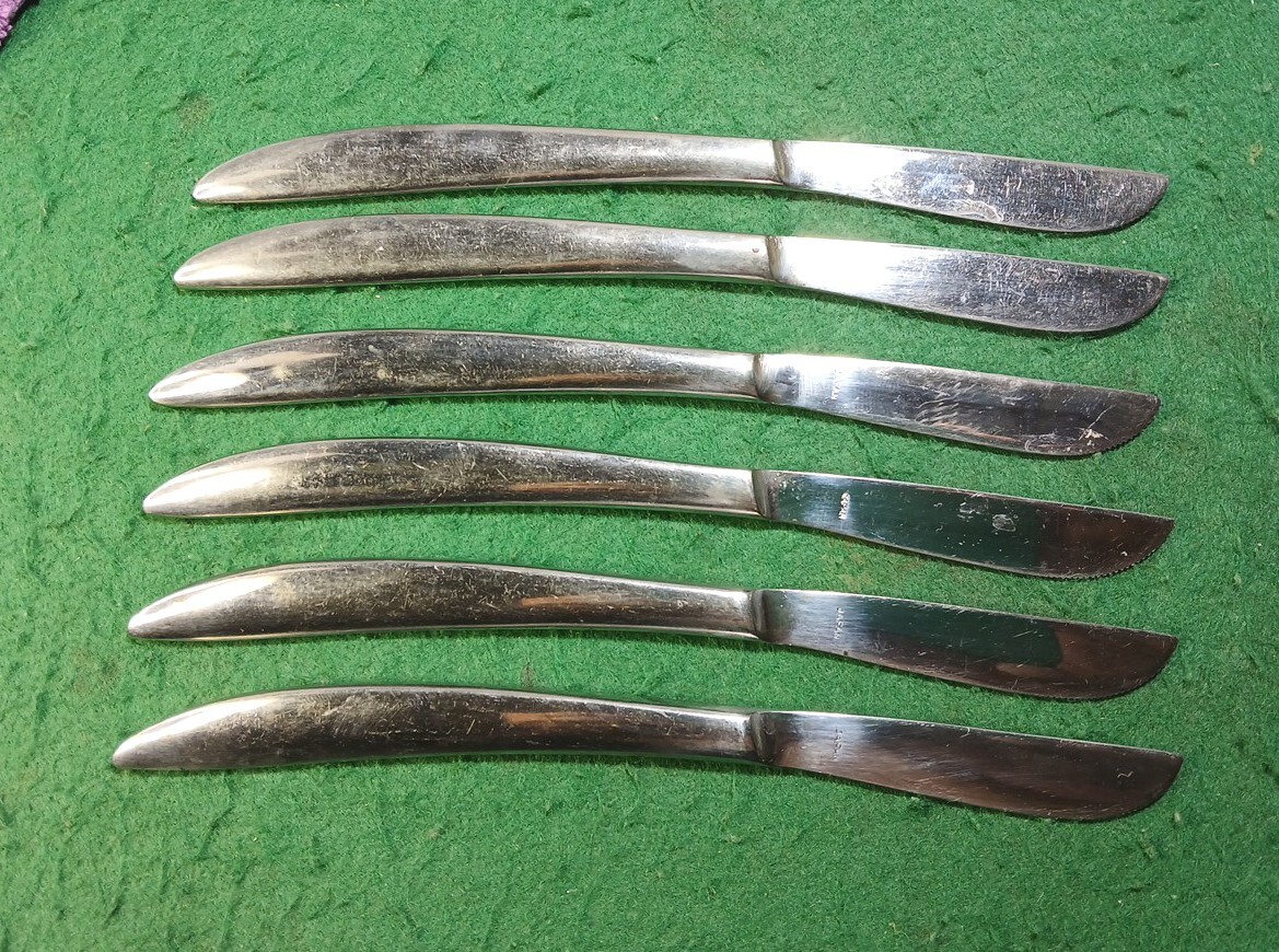 Vtg Set Of 6 Japan Stainless Steel Partial Serrated Steak Knives, Original Box