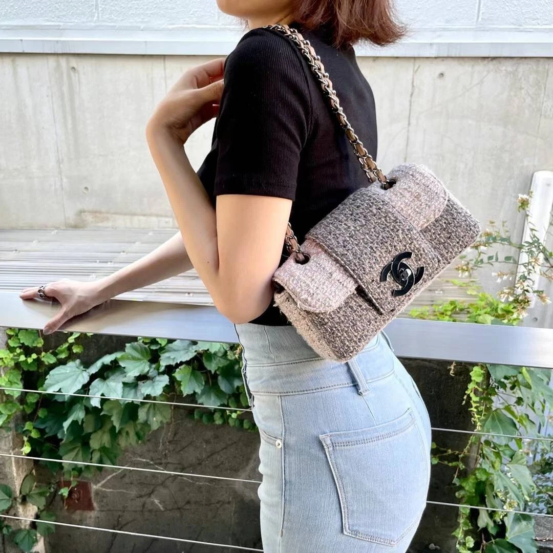 Chanel sales tweed handbag
