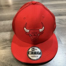 Men's New Era 9Fifty NBA Chicago Bulls Red Trucker Snapback