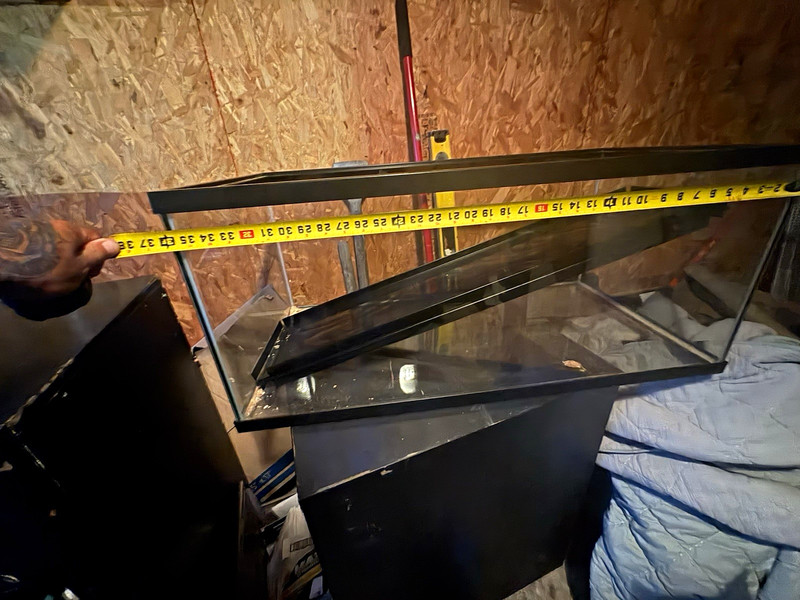 55 Gallon Glass Rectangular Aquarium Tank 48 in w/ Metal Stand Black Frame Lid