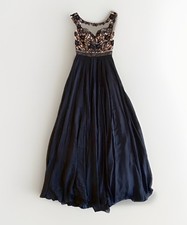 SHERRI HILL⚡️{$650} "50986" Black/nude embroider beaded sequin gown dress size 2