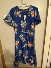 Banana Republic Wrap Dress Size 6 NWT