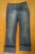 Stiefeljeans. 3/4 Tel Jeans