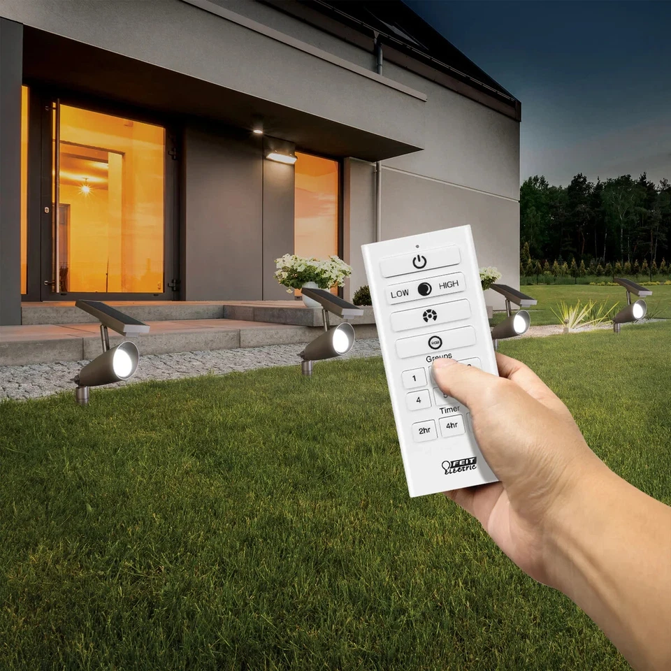 Feit Electric OneSync Paisagem Bronze Solar LED Spotlight Externo Pacote com 2 - Imagem 4 de 4