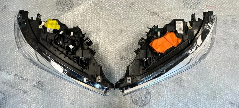 BMW 4 Series F32,F33,F80 LCI ICON Adaptive LED Headlight GENUINE 7478157 7478158 - Image 4 of 4