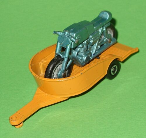 Matchbox Superfast / TP8 Honda Motorcycle & Trailer