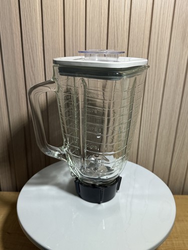 Vintage Sunbeam Oster Osterizer Blender 890-08N 10 Speed 5 Cup Glass Jar Pitcher