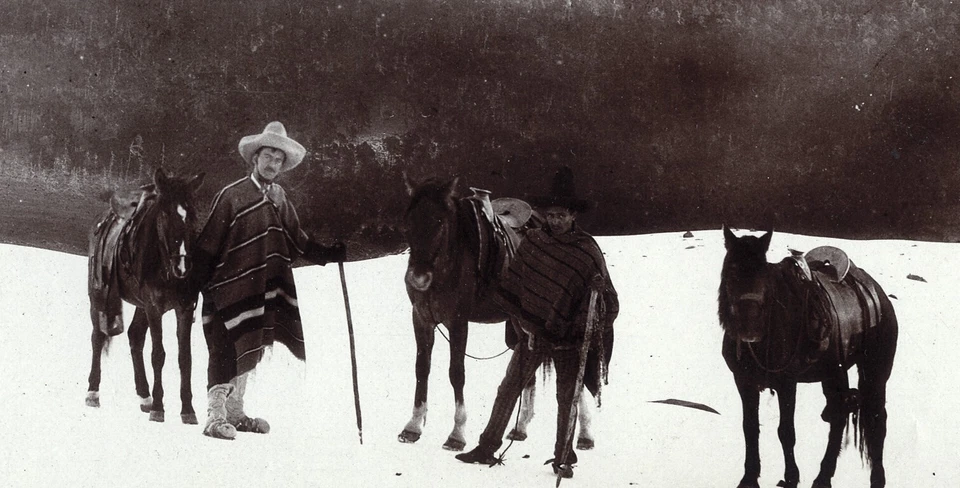 Foto tamaño más grande C. B. ESPERA, Iztaccíhuatl desde el lado de Popocatépetl, Vinta Foto 4 de 4