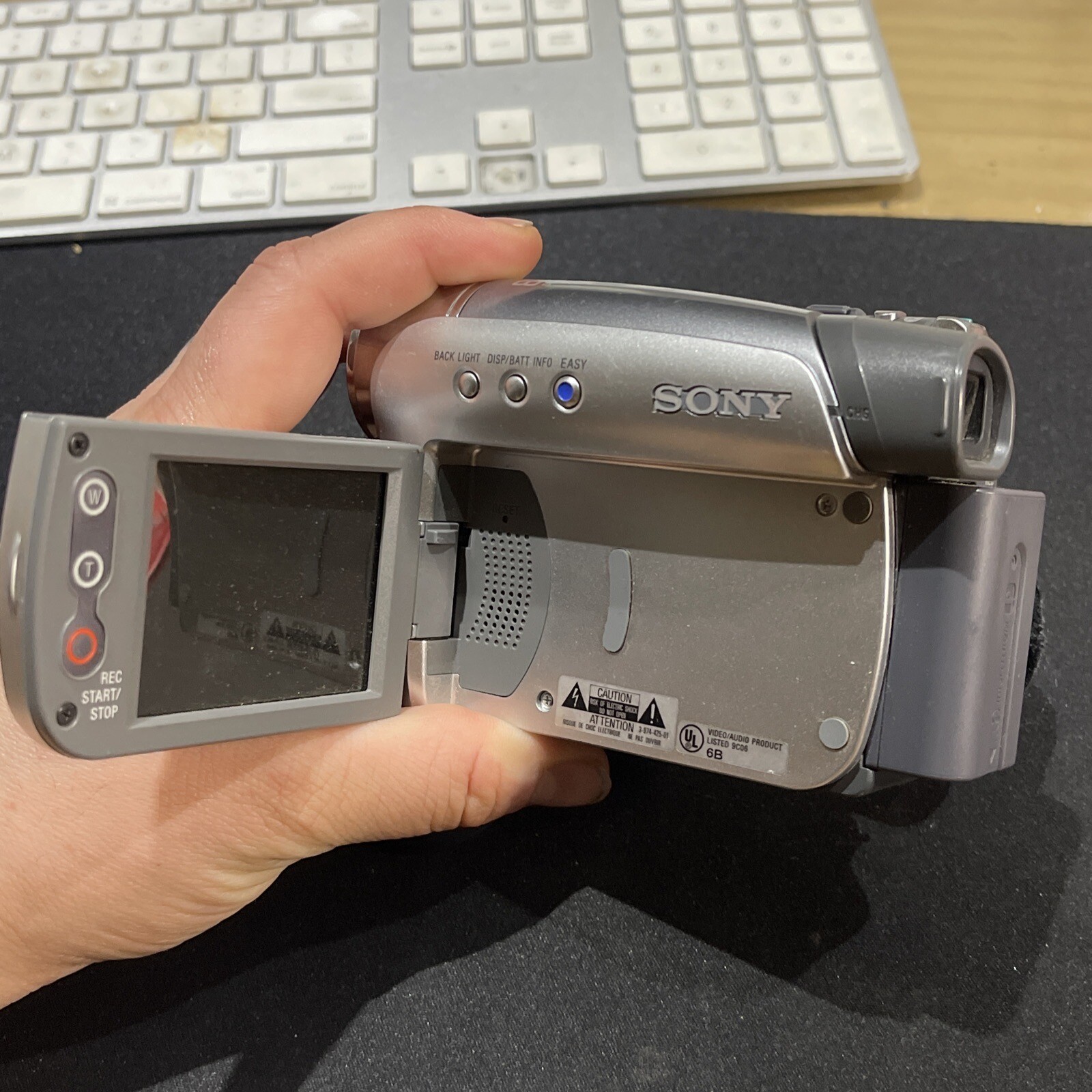 Sony Handycam DCRHC26 MiniDV Digital Video Camera Recorder Play Tape