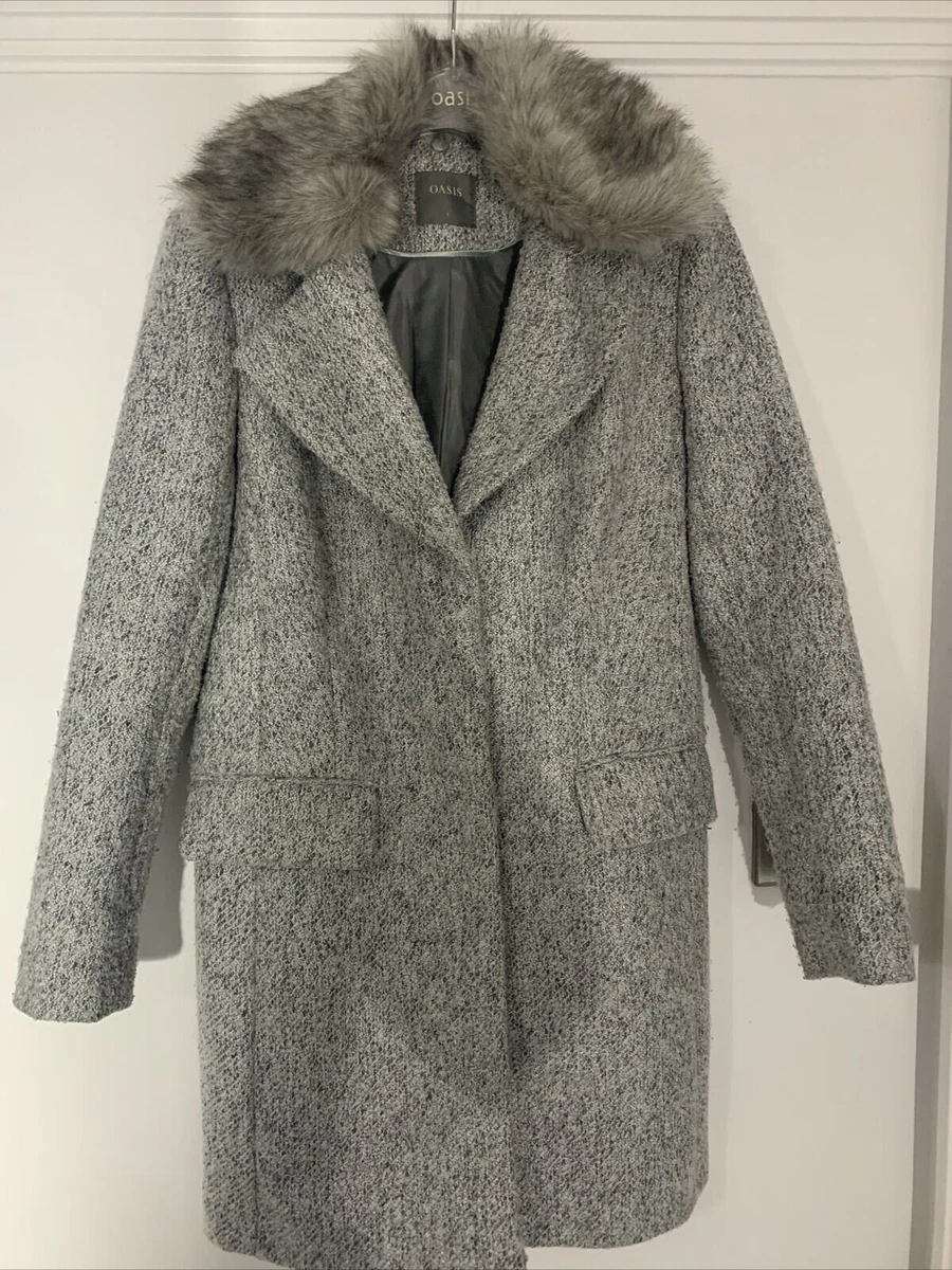 OASIS Grey coat. faux fur collar. size S