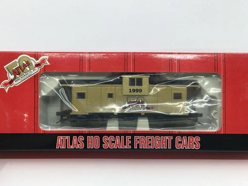 HO Scale Atlas 1025 50th Anniversary Edition Extended Vision Caboose #1999