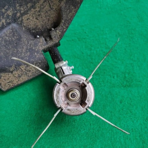 Labor-saving Trimmer Head Lawn Mower Parts Grass Trimmer - Picture 10 of 12
