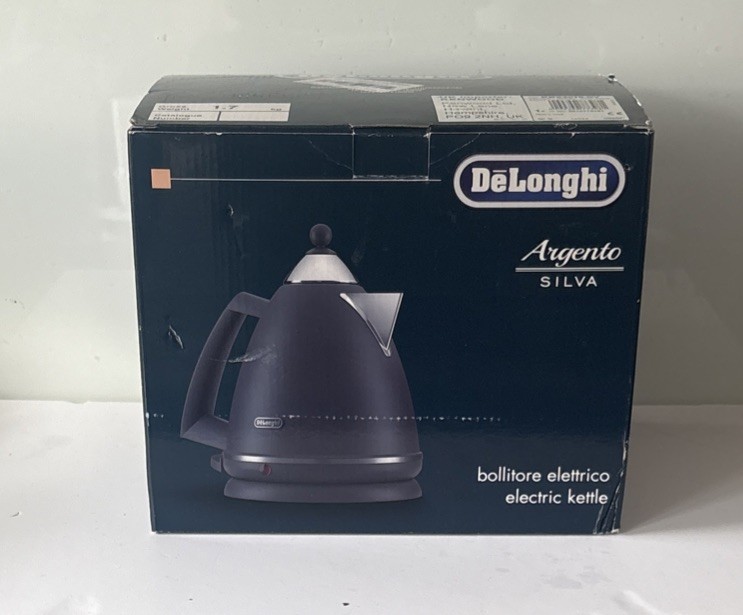 Delonghi Argento Silva Kettle 1.7L Gun Metal Grey 3000 KBX3016GYBrand New