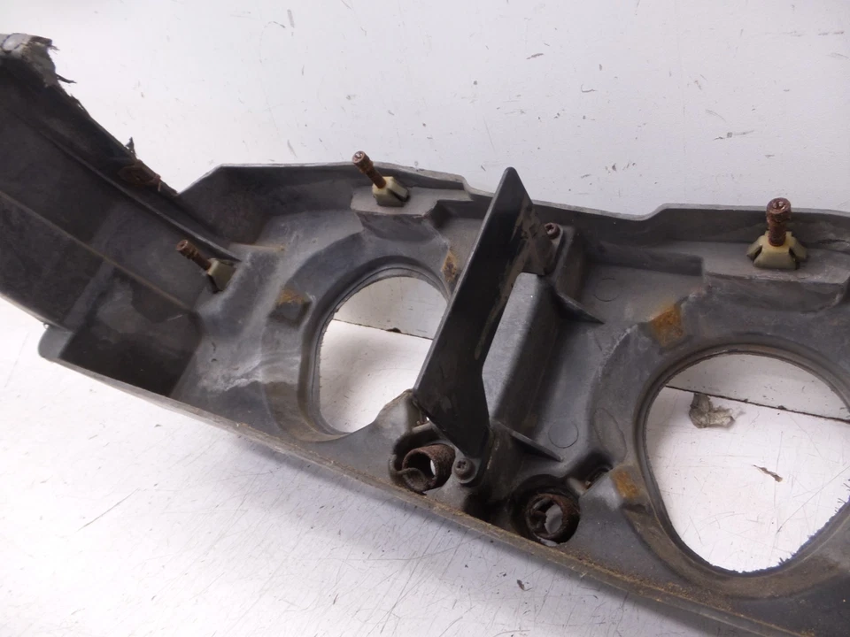 Soporte de panel de montaje de faros de fibra de vidrio Camaro 82-92 GM 14065324 Foto 4 de 4