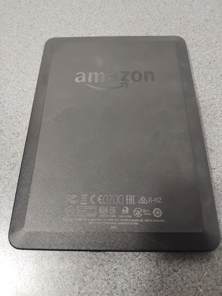 Amazon Kindle - 7th Generation - No Ads - Image 2 of 4
