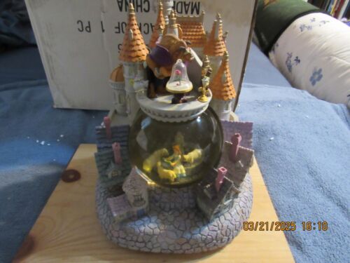 Disney Store Snowglobe Globe Beauty and the Beast Belle Village Scene