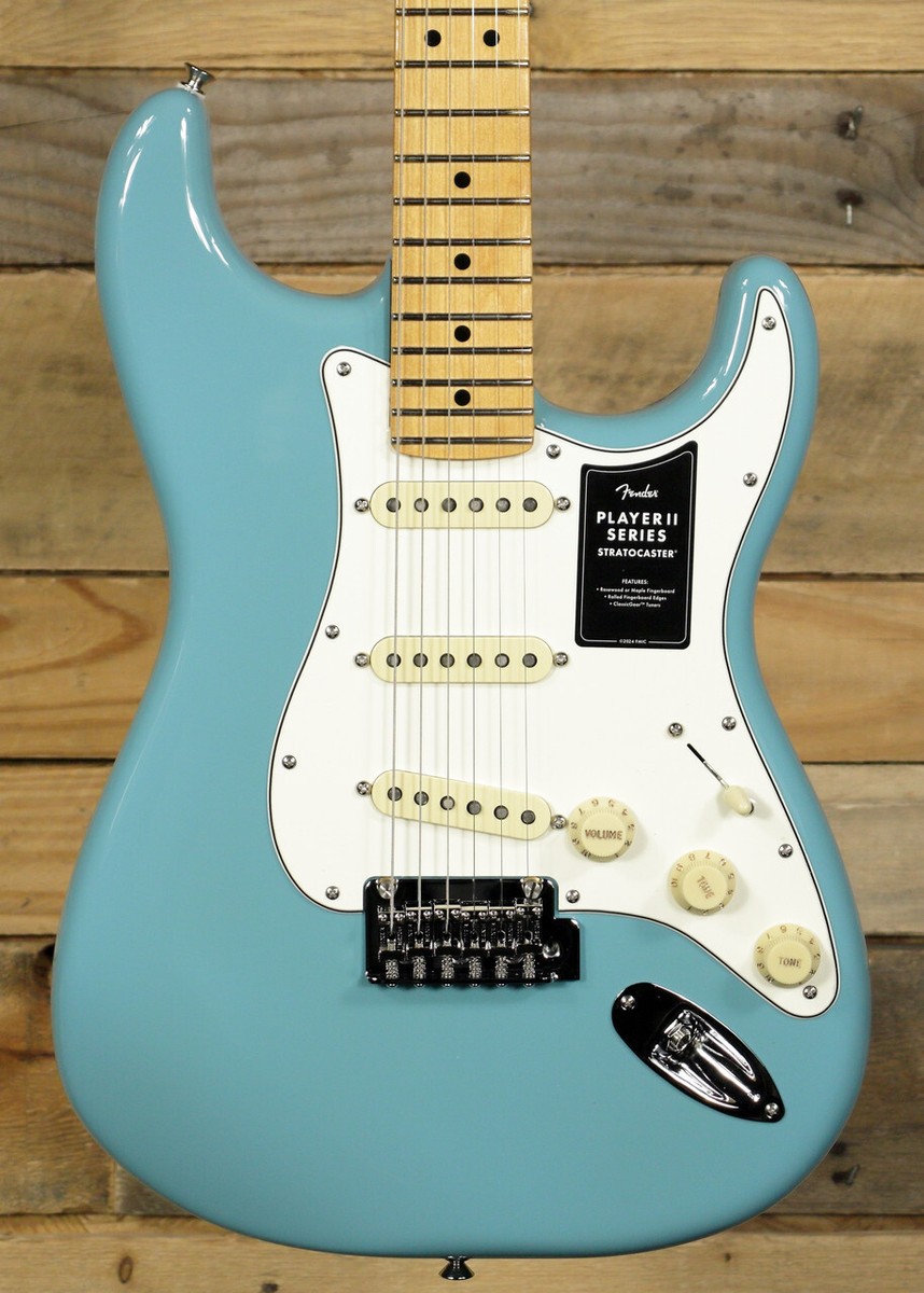 Fender Player II Stratocaster Electric Guitar Aquatone Blue