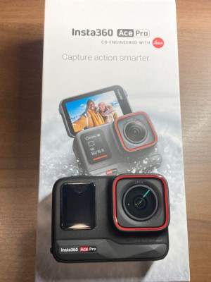 Insta360 Ace Pro 8K Action Camera Black Waterproof Flip Screen AI 1.3'' Sensor