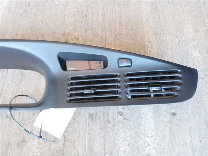 Toyota Sienna 1998-2003 velocímetro tablero moldura bisel con rejillas de ventilación OEM 55404-08010 Foto 3 de 4