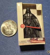 Mini Brands: Zuru 5 Surprise - Disney Store Edition - Star Wars Darth Vader