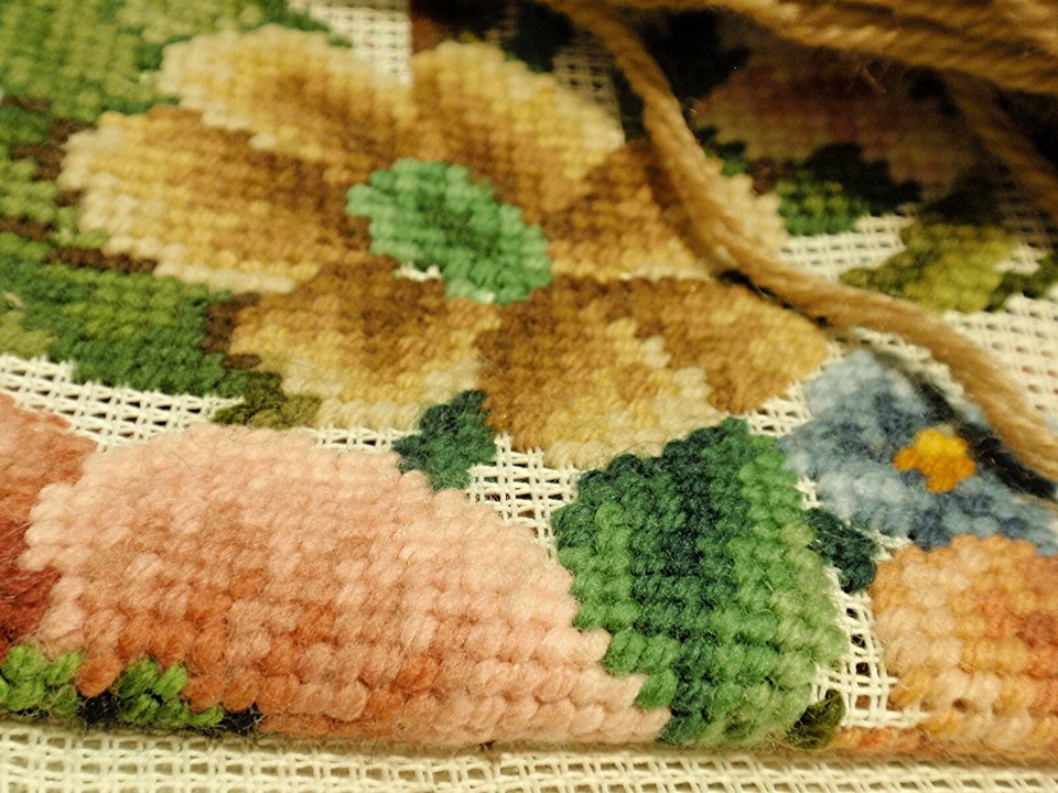 2 Vintage Needlepoint Pillow Cover Kit Hummingbird Round Floral Image