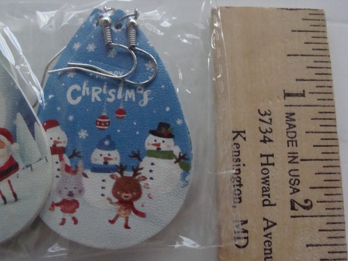NEW SEALED 4 Winter Snowflakes Lightwt Faux Leather Dangle Earrings - Snowman 2" - Picture 5 of 5
