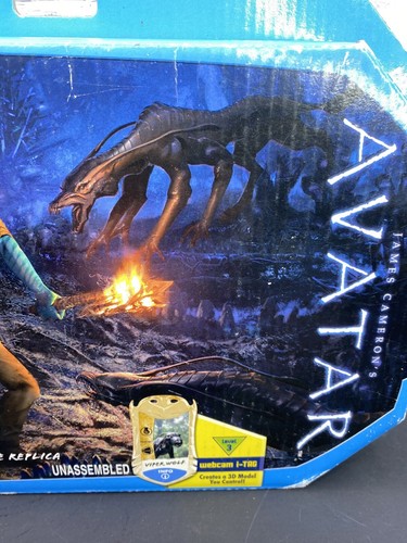 James Cameron’s Avatar Viper Wolf Attack W/Jake Sully Highly Articulated 2009 - Bild 3 von 12