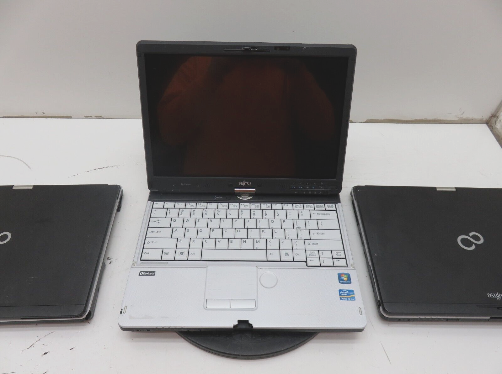 Lot of 3 Fujitsu LifeBook T901 Laptops Intel Core i5-2520M 4GB No HDD or Battery