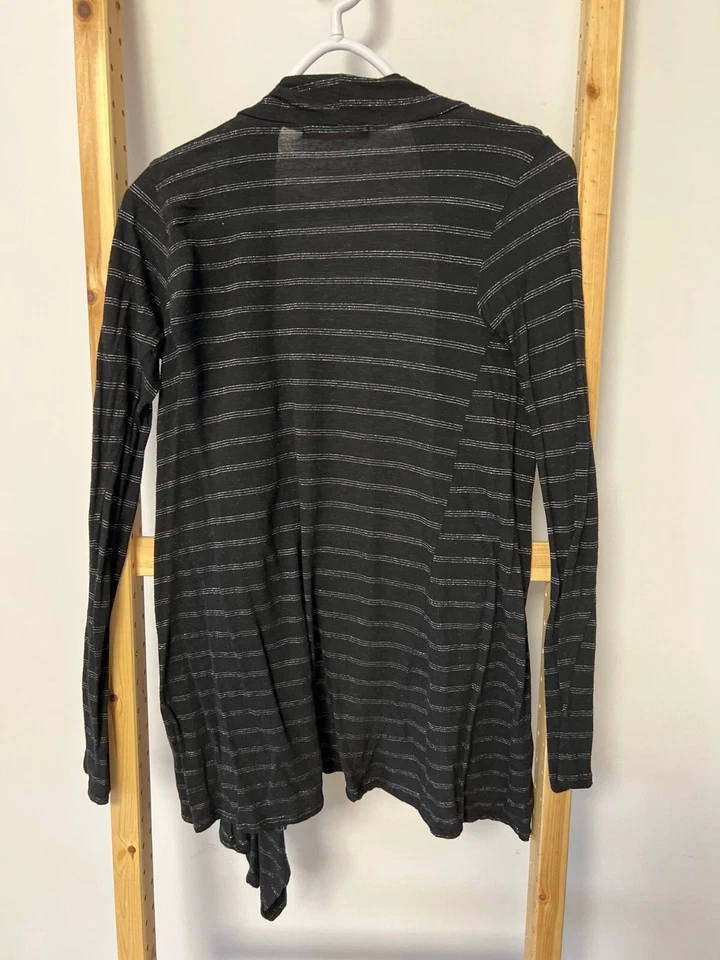 Cárdigan a Rayas Marca Terciopelo Metálico Plateado/Negro (S) Foto 3 de 3