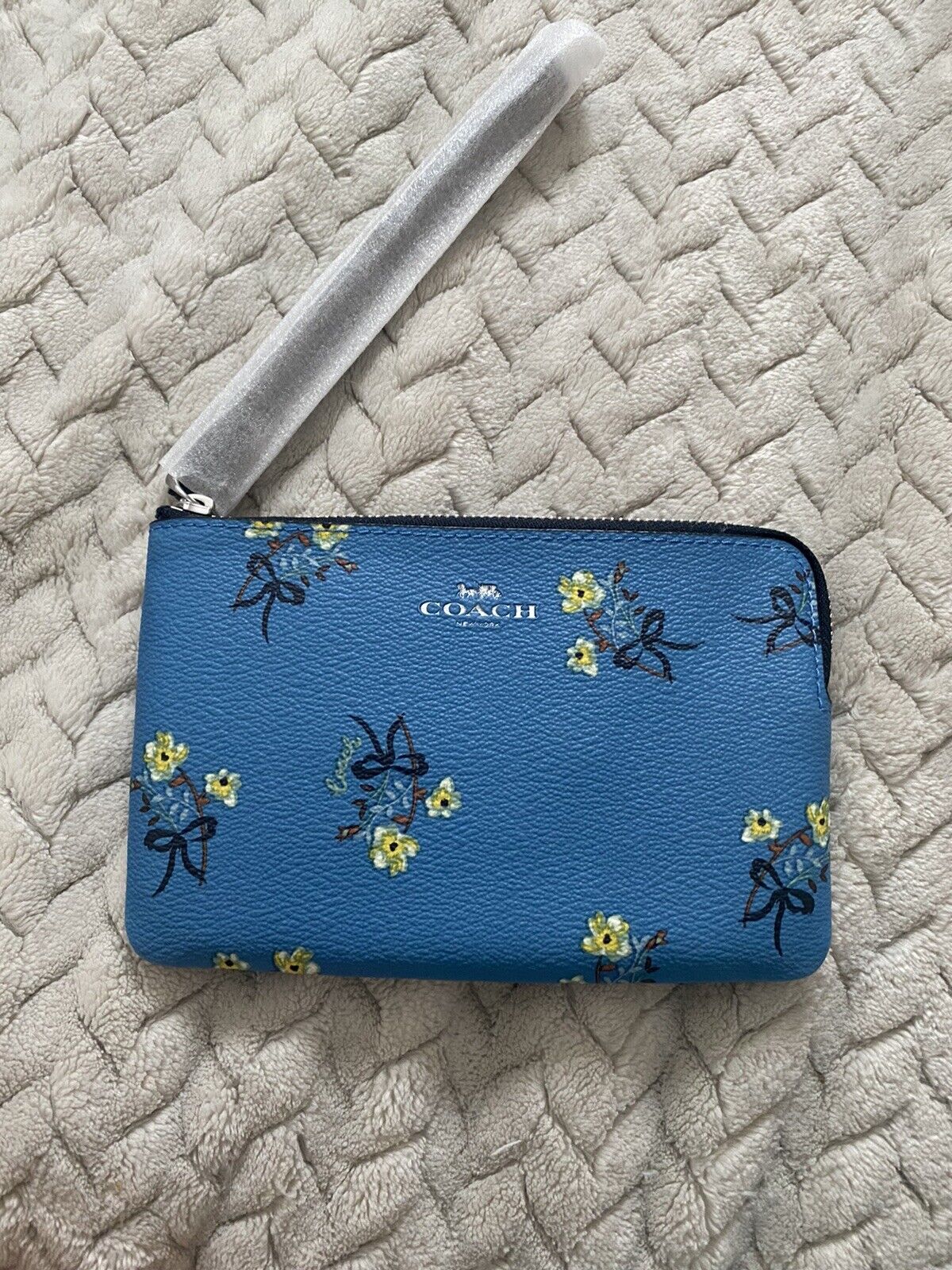 COACH Corner Zip Wristlet With Floral Bow Print Silver/Blue- for 