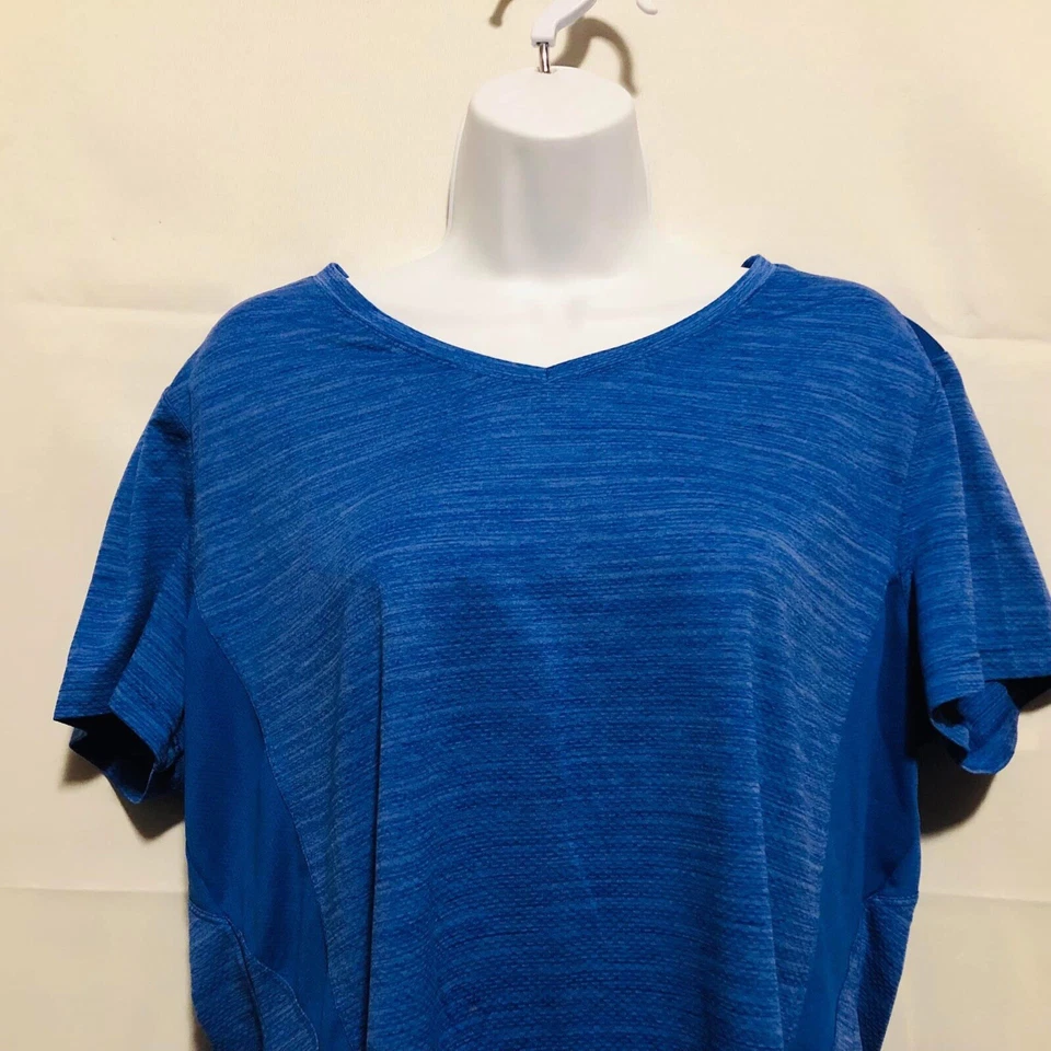 Camisa de manga corta semiajustada Danskin Now para mujer talla XL 16-18 buen estado Foto 2 de 4