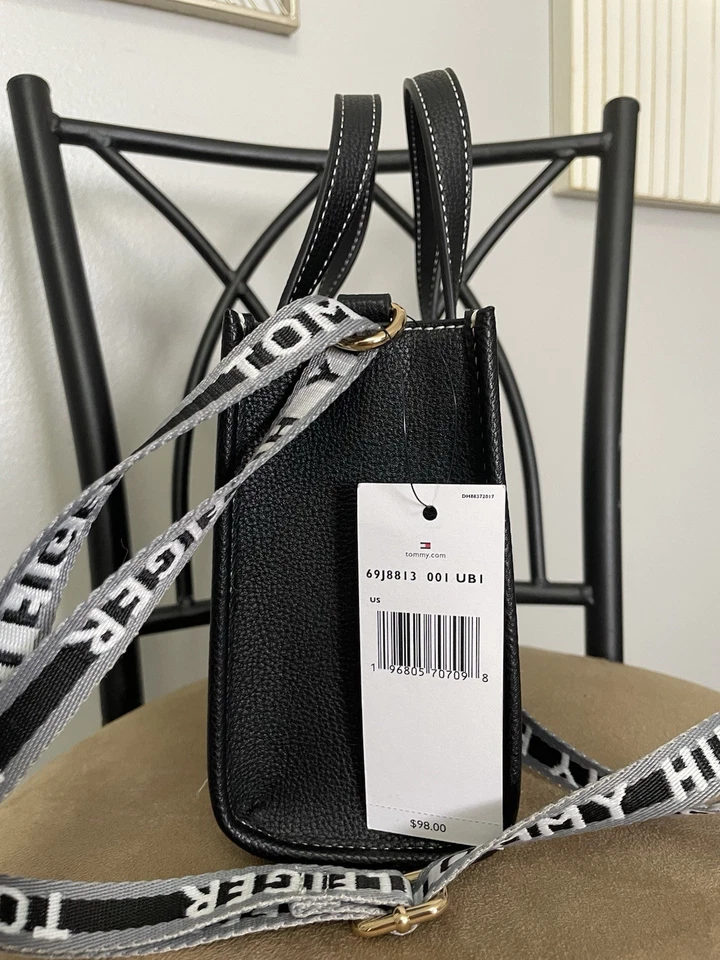 Tommy Hilfiger Small Black Tote Bag With Adjustable Fabric Shoulder Strap - Image 3 of 4