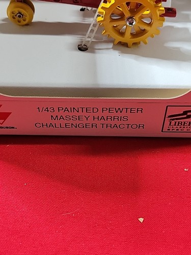 Spec Cast Massey Ferguson MF 03022 Massey Challenger Tractor 1/43 Scale - Picture 3 of 6