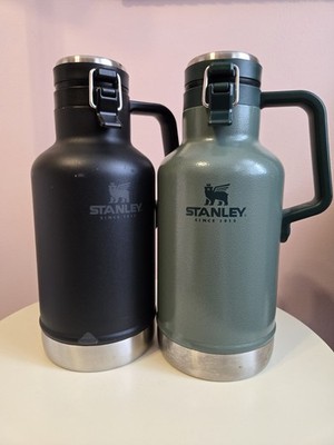 2 Stanley Growlers Black And Hammertone Green