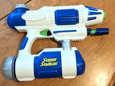 Vintage Hasbro Super Soaker Max Infusion Arctic Shock Water Gun 40oz 2005 Tested