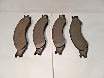 Set of 4 Raybestos Brake Pads BPI-914-FF 1218098 NOS