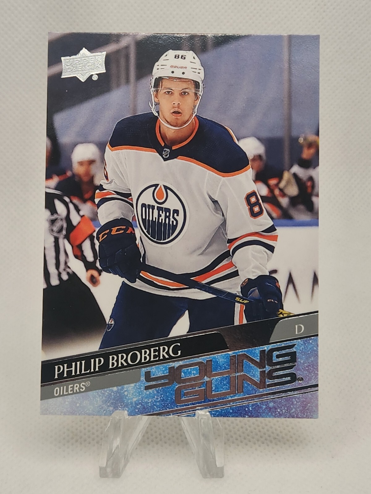 2020-21 Upper Deck - Young Guns #204 Philip Broberg (RC)