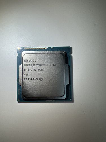 MIXED CPUs CORE i3 4TH &7TH GEN AND QTY 2 XEON E5 2640 V3 - Picture 4 of 6