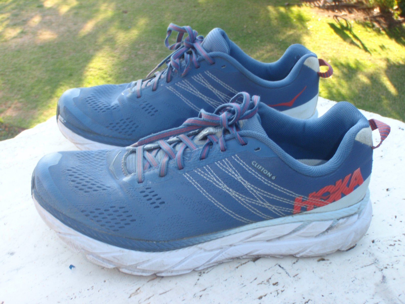 hoka 44