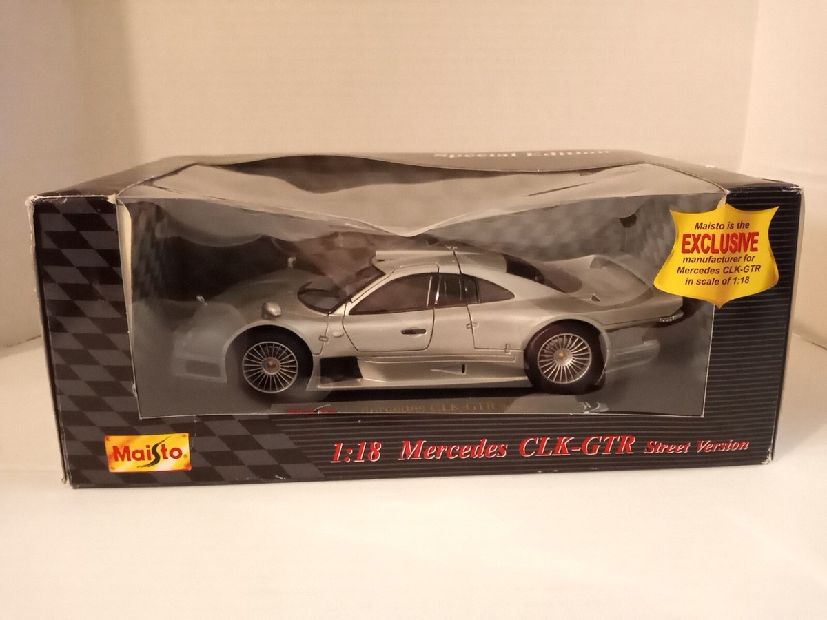 New Maisto silver MERCEDES-BENZ CLK-GTR 1/18 scale Special Edition
