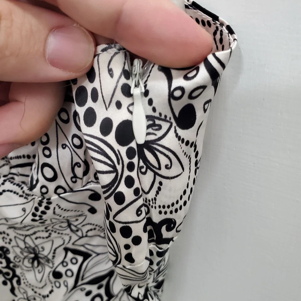 Bebe Mujer Y2K Años 2000 Blanco Negro Artístico Estampado Floral Seda Correa Trenzada Cami S Foto 3 de 4