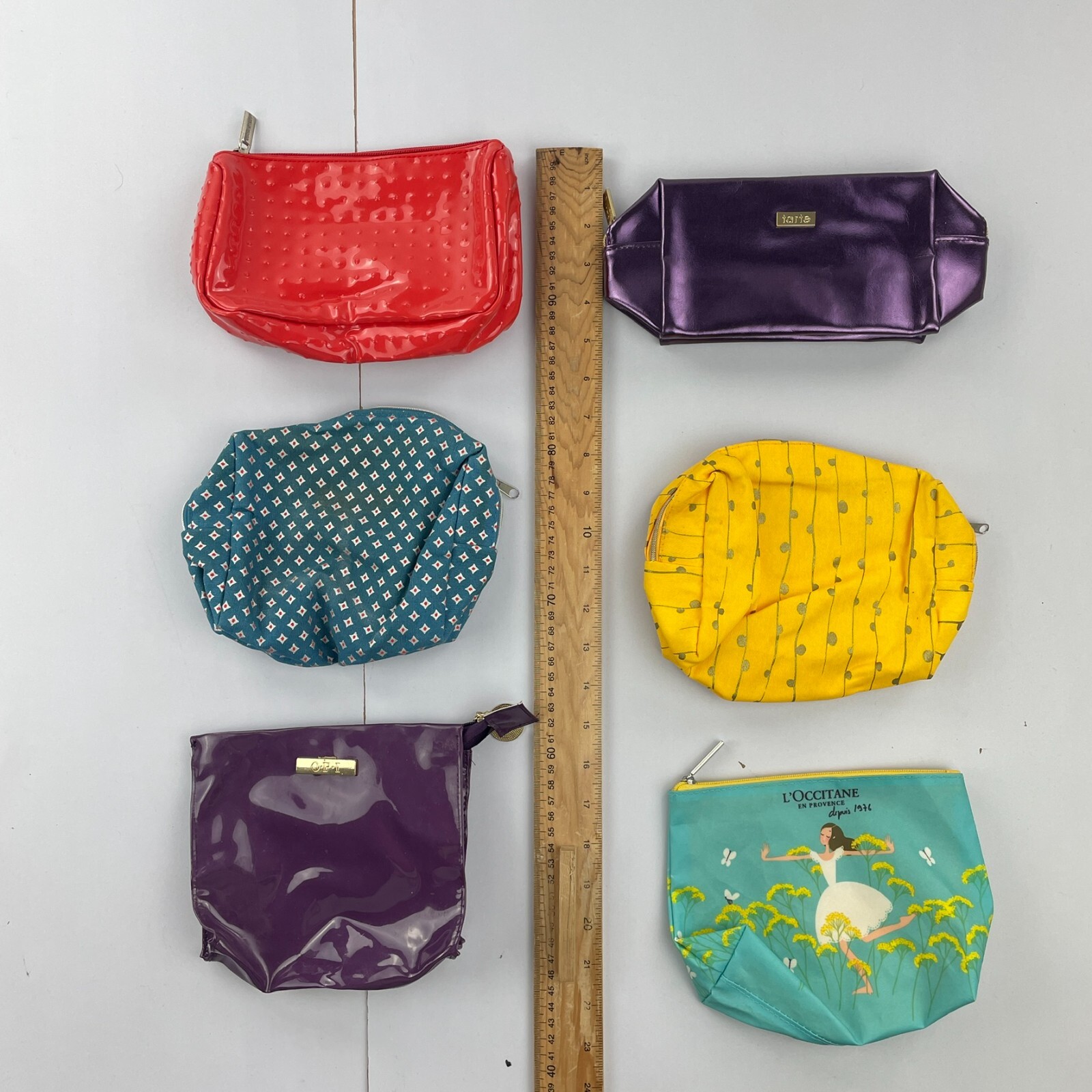 Bolsa de maquillaje mixta artículos de tocador varios colores multicolor 6 artículos