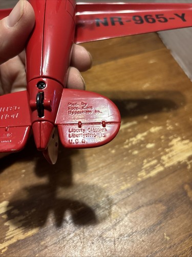 Amelia Earhart Vega Lockheed Tail Dragger Plane Metal Bank NR-965-Y - Picture 11 of 24