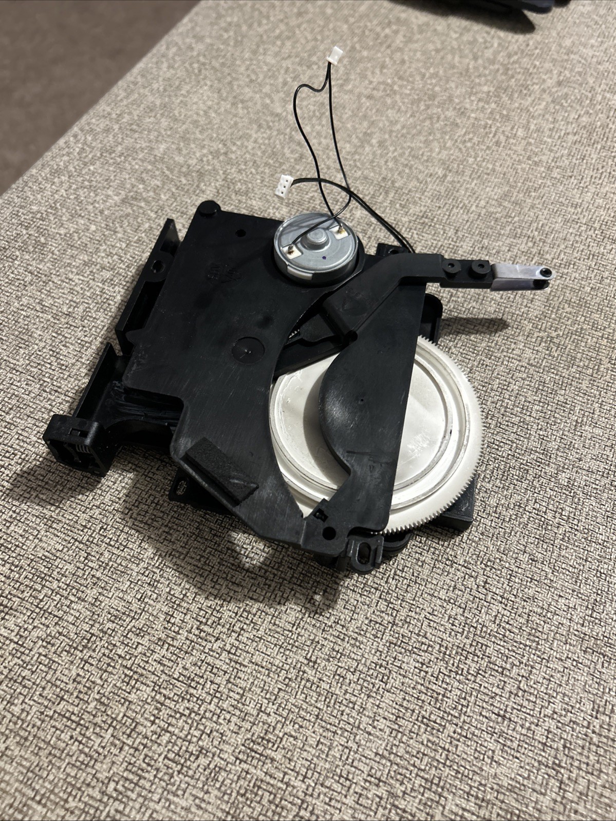 Bang & Olufsen Beosound 2000 door motor mechanism tested working