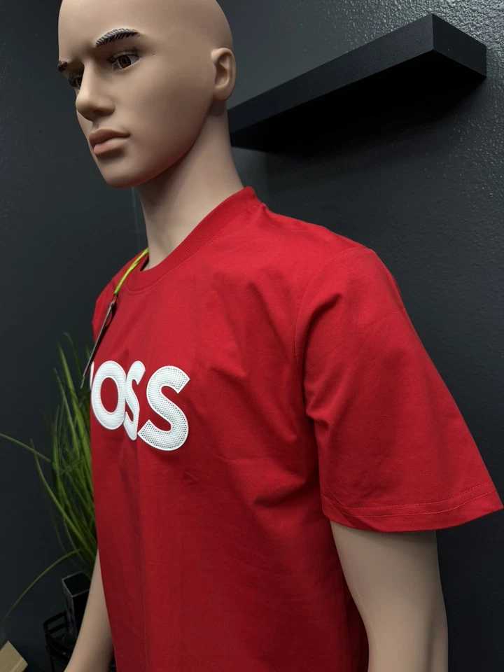 Hugo Boss Men's Short Sleeve Crew Neck T-Shirt 100% Cotton Size Medium ( RED ) - Image 3 of 4