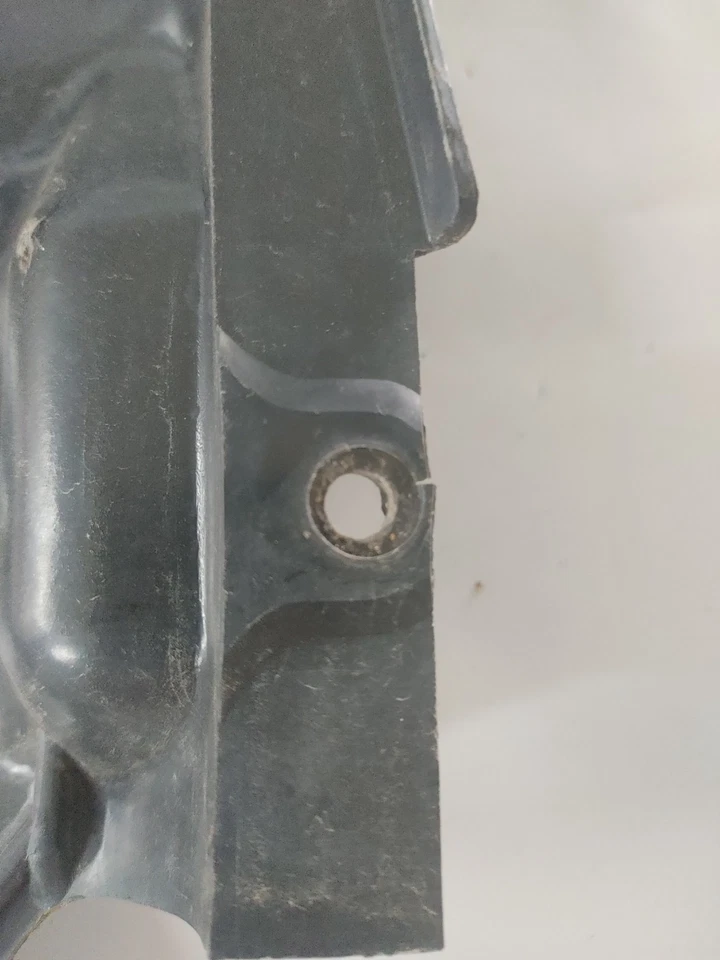 1978 年雅马哈 XS500 XS 500 后内挡泥板防泥板 1A8-21629-01-00 — 第 4/4 张图片