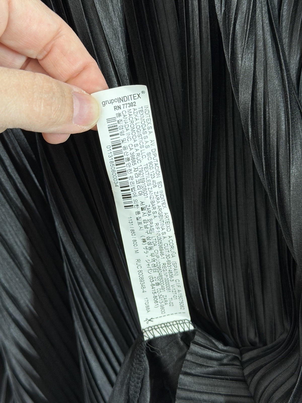 NWT Black Zara Mini Dress Accordion Pleats Size M Long Sleeve V Neck thumbnail 4