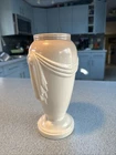 Red Wing Classical Vase 839