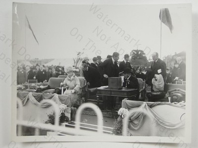 Offizielle Zeremonie Frau Würdekahn Menge um 1930 Foto gedruckt um 1969